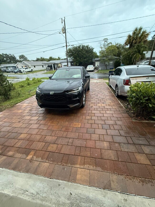 Foto del edificio - 117 NW 7th Ave