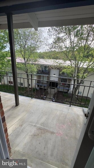 Foto del edificio - 11350-11348 Cherry Hill Rd
