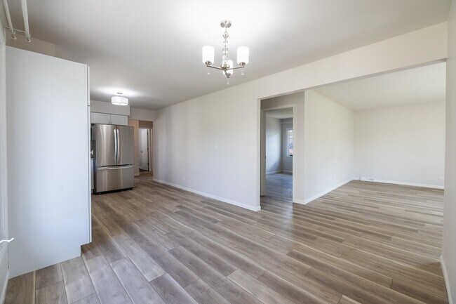 Foto del edificio - 4231 Belle Aire Ln