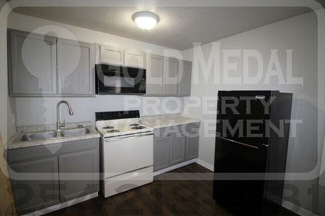 Foto del edificio - 711 W Avenue C