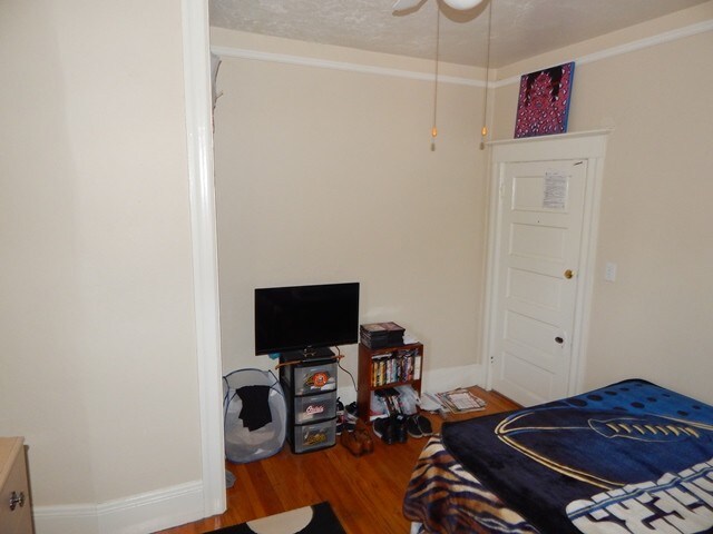 Building Photo - 2541 C St