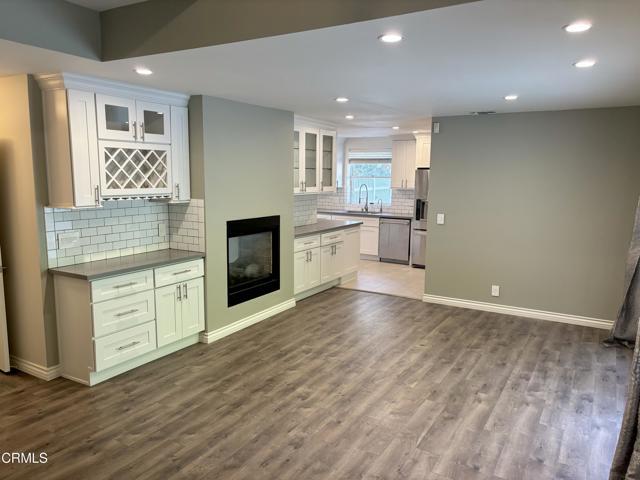 Building Photo - 1385 Wicks Rd