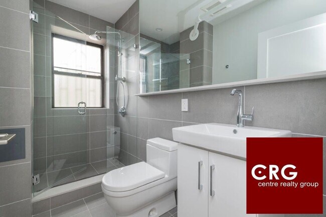 Foto del edificio - 123-125 Highland Ave. Unit 45D