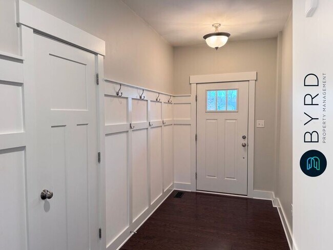 Foto del edificio - 7619 Ladybells Pl