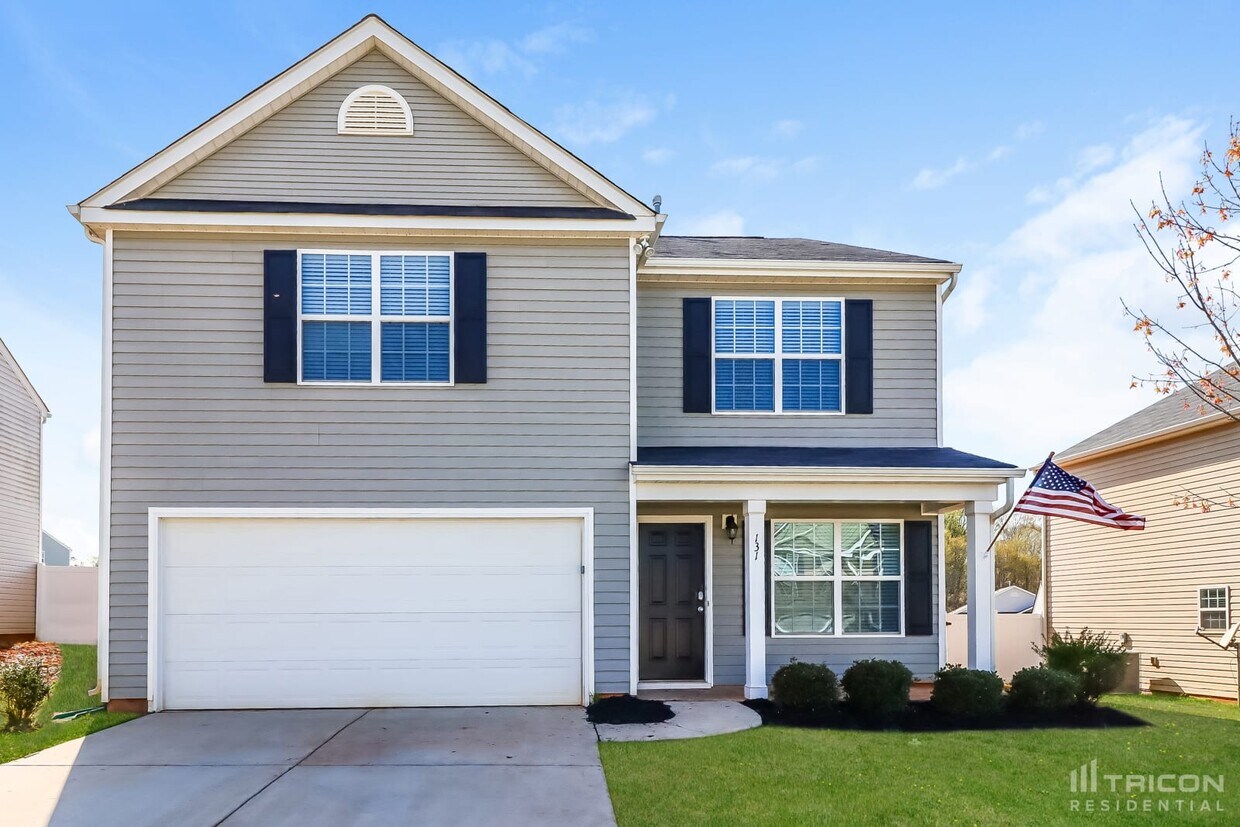 Foto principal - 131 Quail Springs Rd
