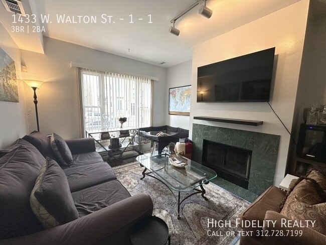 Building Photo - 1433 W Walton St