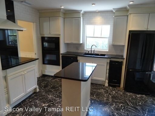 Building Photo - 4 br, 3 bath House - 4705 W Melrose Ave