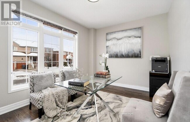 Building Photo - 63 Northface Crescent