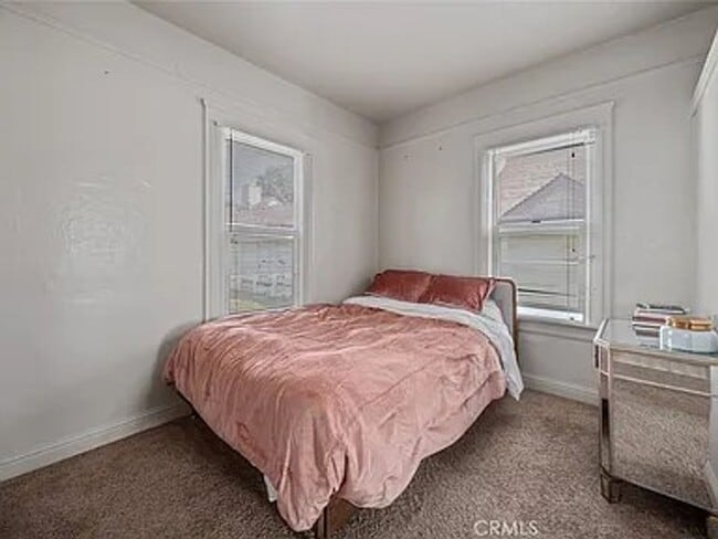 Foto del edificio - Charming 2 bedroom 1 bath bungalow in Mill...