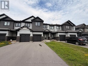 Building Photo - 343 Grackle St