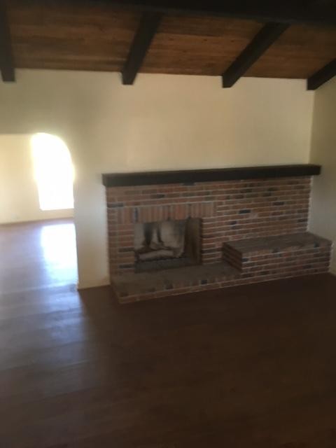 Building Photo - 33037 Agua Dulce Canyon Rd