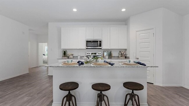 Building Photo - 2235 Laurel Bloom Ln