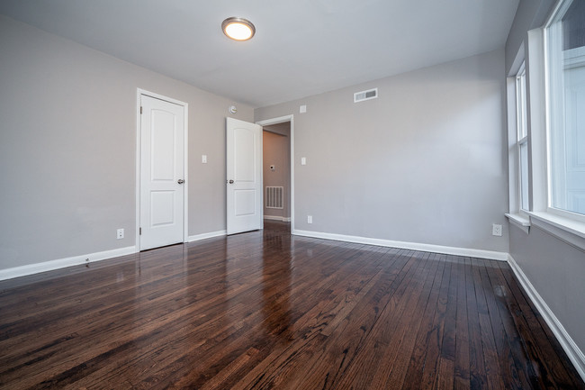 Foto del edificio - 14994 Allisonville Rd