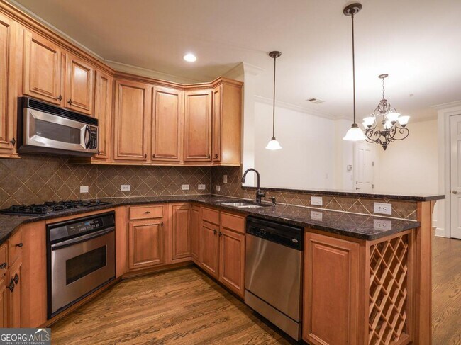 Building Photo - 4955 Ivy Ridge Dr SE