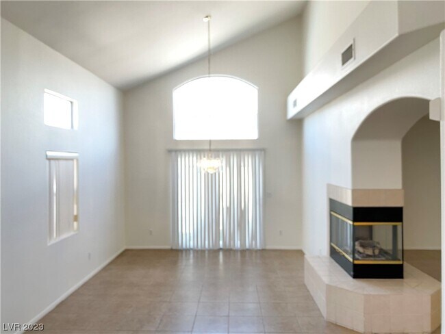 Foto del edificio - 3624 Warmbreeze Way