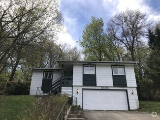 Building Photo - 3405 Brookview Dr