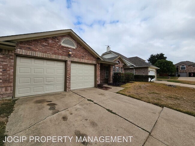 Building Photo - 3 br, 2 bath House - 6704 Norway Court