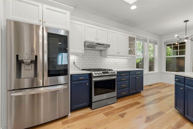 Foto del edificio - 9628 N Exeter Ave