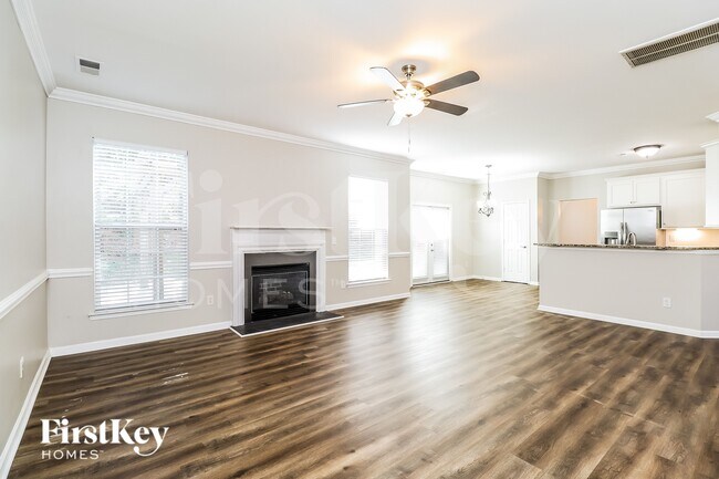 Building Photo - 127 Meandering Way Ln