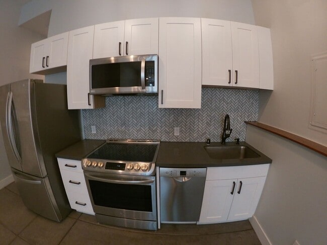 Foto del edificio - 5608 Martin Luther King Jr Way