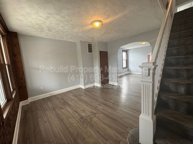 Photo - 2867 Lake Ave Townhome