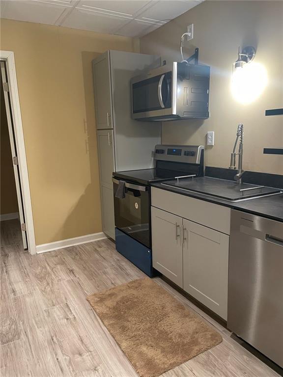 Building Photo - 2568 Alvecot Cir SE