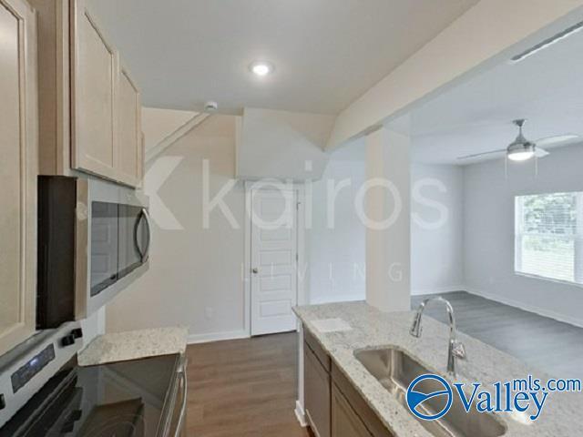 Foto del edificio - 6118 Taramore Ln NW