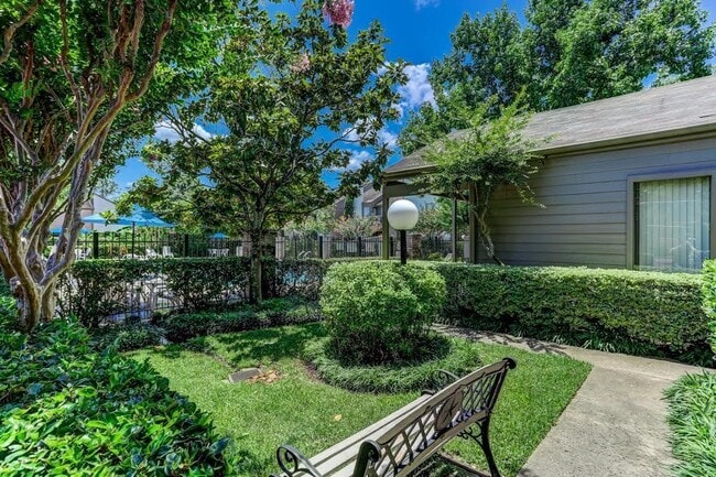 Foto del edificio - 10047 Westpark Dr