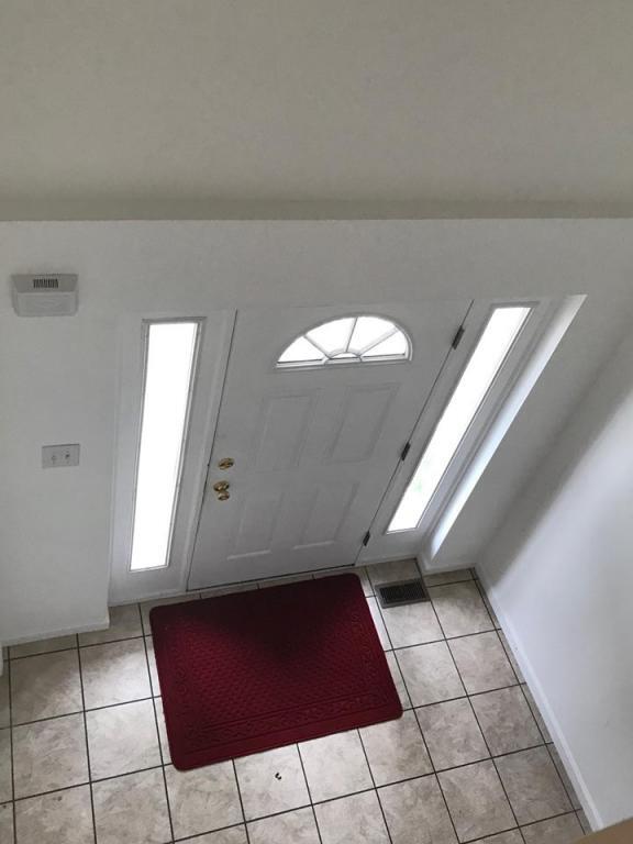 2402 106 Kanawha Terrace House Rental in Saint Albans, WV