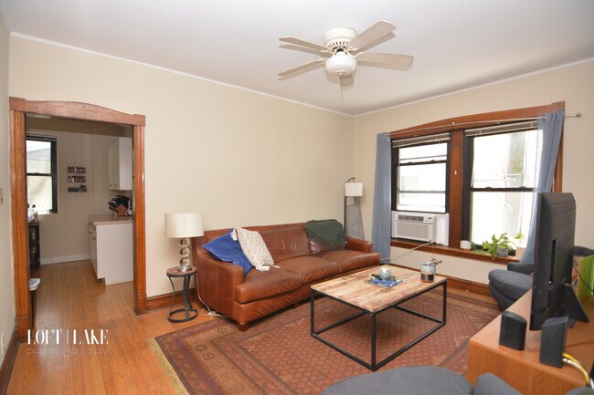 Foto del edificio - 1611 W Grace St