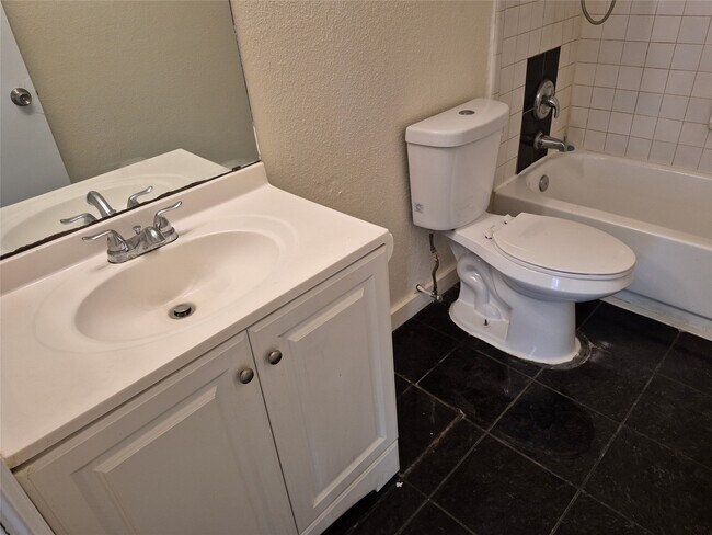 Foto del edificio - 10847 Braes Bend Dr