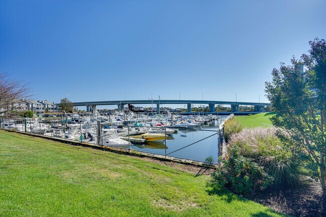 Foto del edificio - 223 Seaspray Ln