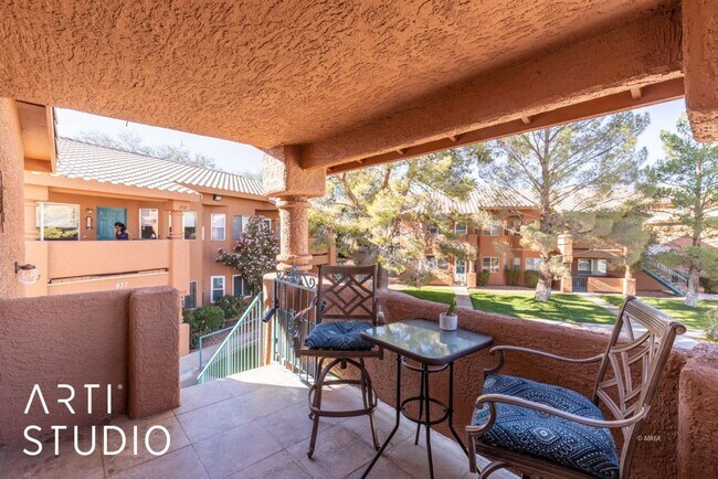 Foto del edificio - 835 Mesquite Springs Dr