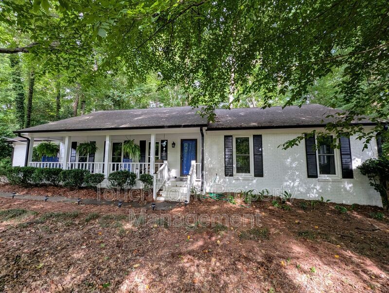 Foto principal - 10139 Sardis Oaks Rd