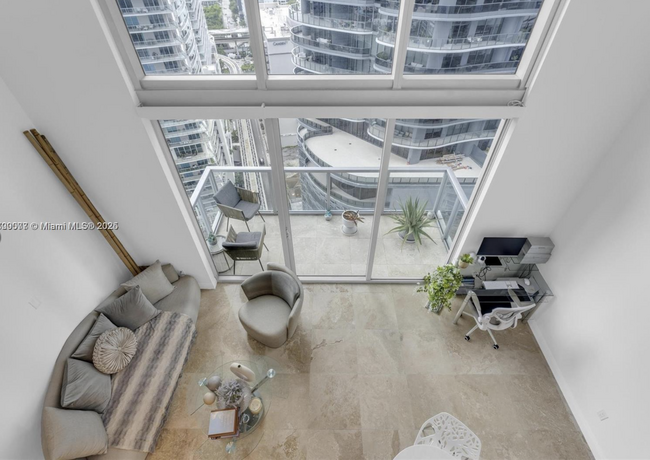 Unit View - 1050 Brickell Ave