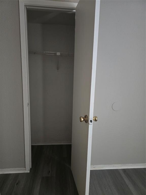 Foto del edificio - 12615 Brookglade Cir