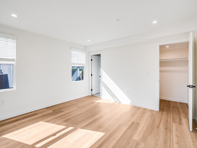 Foto del edificio - 1345 Seward St