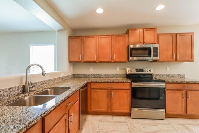 Foto del edificio - 28287 N Silver Ln