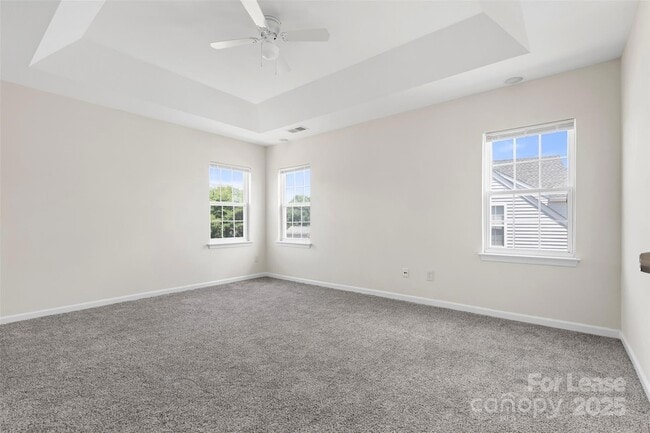 Building Photo - 16061 Stuarts Draft Ct