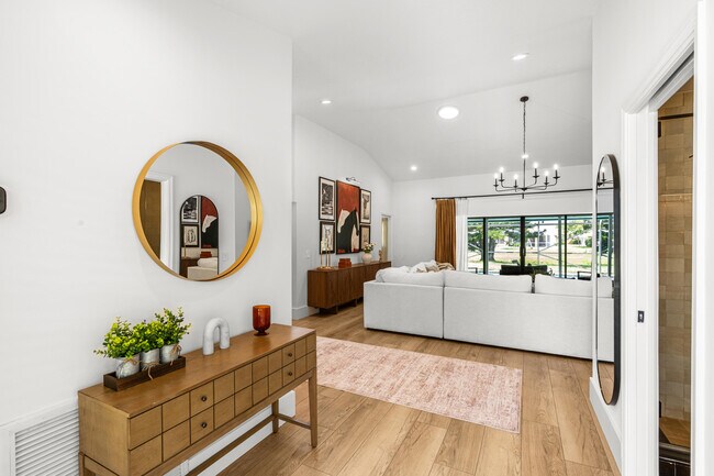 Foto del edificio - 13471 Barberry Dr