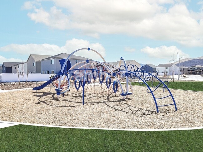 Building Photo - 2476 Devin Ave