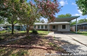 Building Photo - 526 Schmeltzer Ln