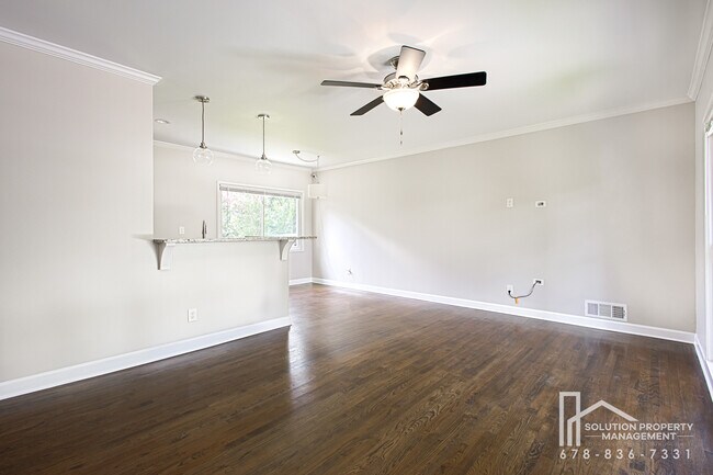 Building Photo - 4984 Crowe Dr SE