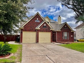 Building Photo - 3311 Whitebud Dr