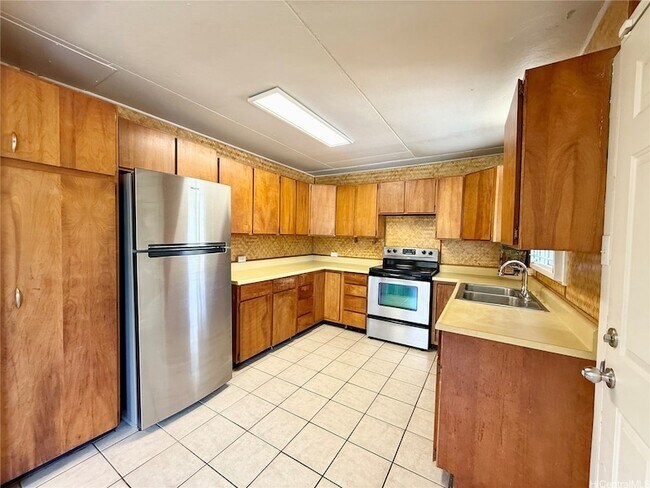 Building Photo - 66-561 Kamehameha Highway Unit