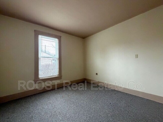 Foto del edificio - 22 Willis Ave