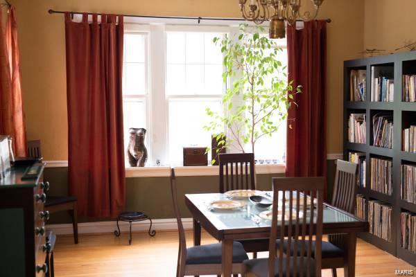 Foto del edificio - 7532 Byron Pl