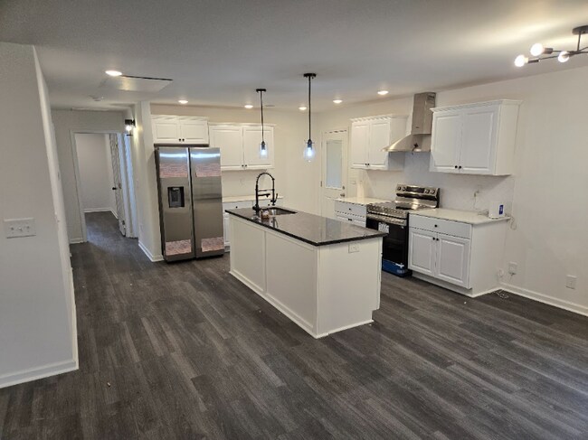 Foto del edificio - 175 Holly Rd NW