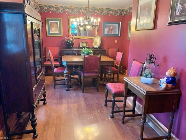 Building Photo - 6 N Stuart Rd