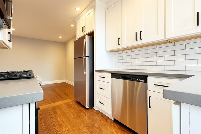 Foto del edificio - 1435-1437 19th Avenue